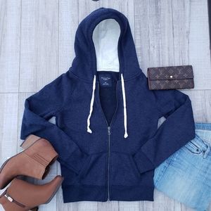 American Eagle Cozy Hoodie Fuzzy Warm Fall Autumn